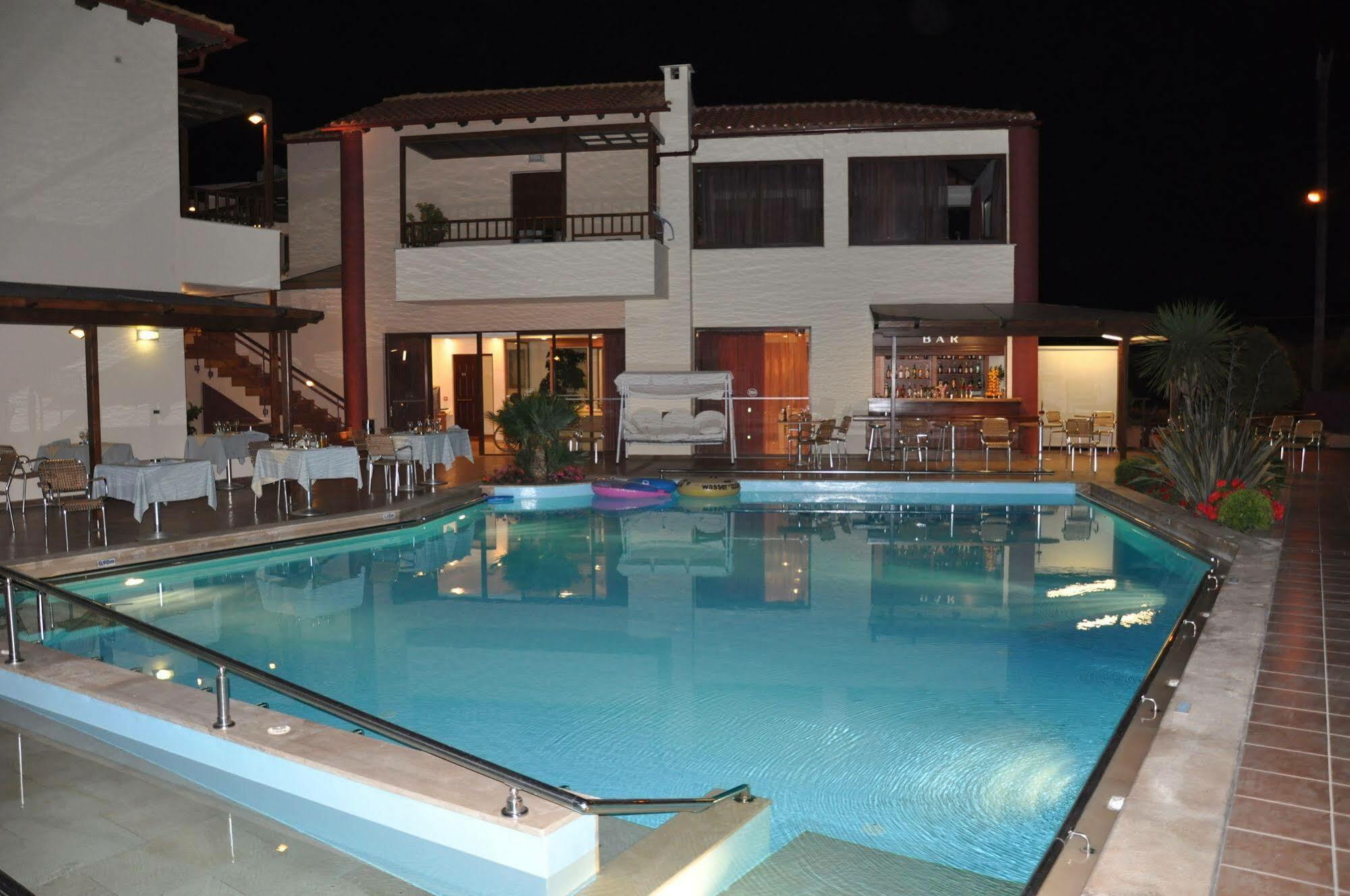 Eria Resort For People With Special Abilities Maleme Esterno foto